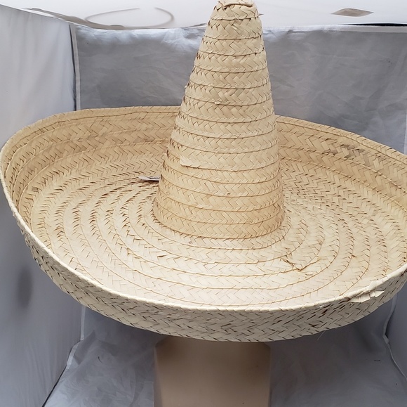 Giant Oversized Zapata sombrero Authentic - Picture 2 of 3